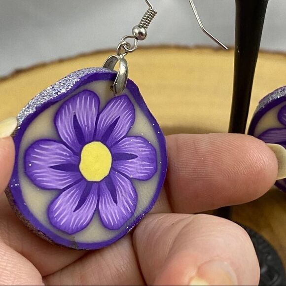 Retro Polymer Hand Painted Flower Earrings - Picture 2 of 6